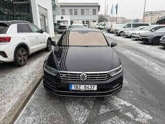 VW PASSAT 1,8 TSI 132kW R-LINE DSG 05/2018, 1.maj ČR 54340km
