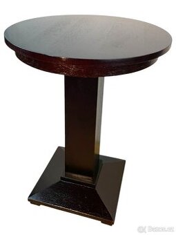 Starožitný konferenční stolek – rondokubismus