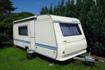 Karavan ADRIA Unica 502 DK, palandy