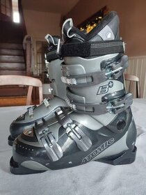 sjezdové lyžařské boty Atomic B+, vel. 27 cm