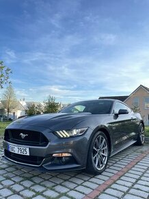 Ford Mustang GT 5.0 324kw - 1