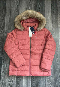 Dámská zimní péřová bunda Tommy Jeans / Hilfiger