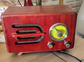 Retro rádio funkční
