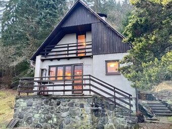 Prodej chaty k celoročnímu užívaní 80 m2 + 270 m2 pozemek, o