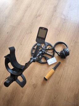 Minelab Equinox 700.