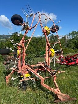 Obraceč sena Pöttinger 69AZ