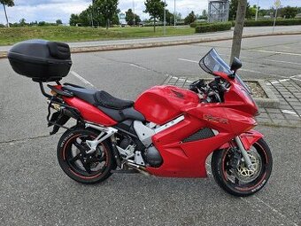 Honda VFR 800 VTEC