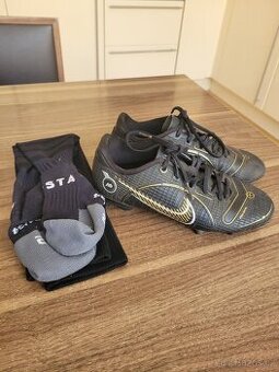 Prodám dětské kopačky Nike vel.33