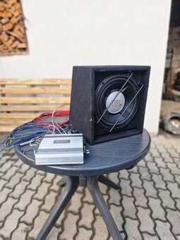 Subwoofer JBL + zesilovač