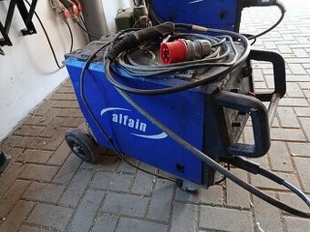 Svářečka co2