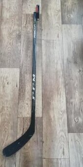 Hokejka pravá flex 40 - 1