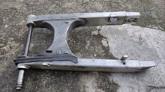 Kyvná vidlice Honda XL1000V Varadero