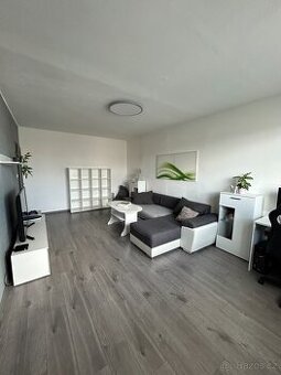 Prodej bytu 2+1 (67 m²) po rekonstrukci – centrum Jablonce n