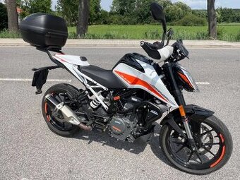 KTM 390 Duke