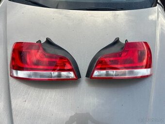 BMW 1er E82 zadní lampy facelift halogen