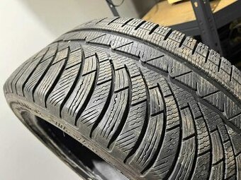 //ZIMNÍ Pneu Michelin pilot alpine 245/40R18//
