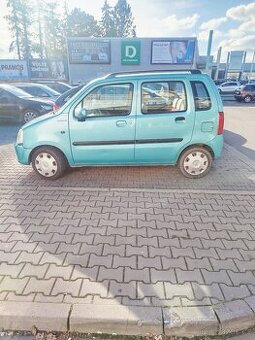perodám Opel Agila