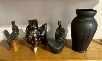 Keramické dekorační předměty, broušené sklo