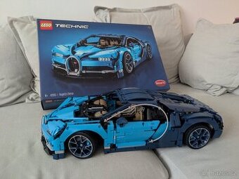 Lego Technic Bugatti Chiron 42083
