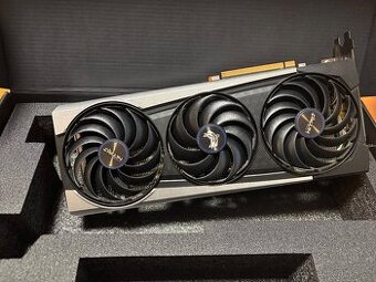 Saphire Nitro+ RX6700 XT 12gb