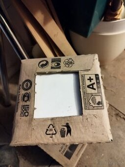 Obkladačky bílé 15xx15