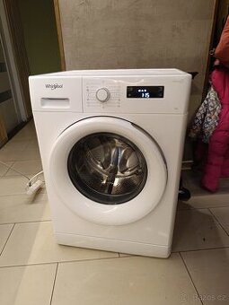Pračka Whirlpool na 7 kg