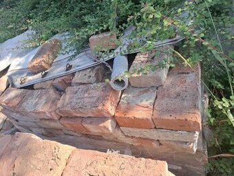 Staré pálené cihly