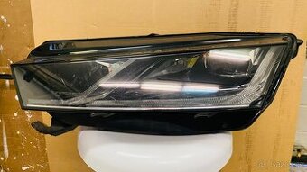 Levé přední světlo Škoda Octavia 4