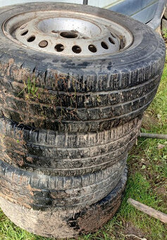 Zimní zátěžová kola na VW T4 rozměr 195/70R15C