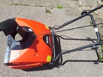 Sněhová fréza Hecht