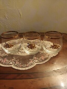 Skleničky s mysliveckou tématikou