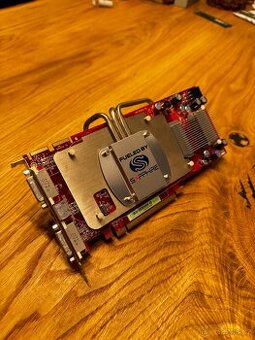 Sapphire Radeon HD 3850 Ultimate Edition