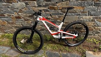 YT Capra CF pro 29” / L