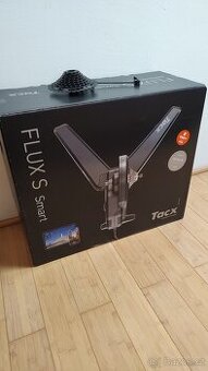 Garmin Tacx FLUX S, najeto max 1tis km