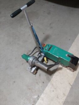 Leister Varimat V zvárací automat na strešné folie
