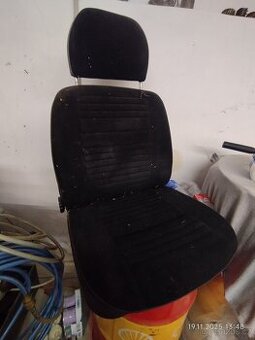 Sedadlo škoda 120
