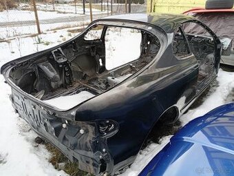 Prodám Toyota Celica T18 -  karoserie , skelet....