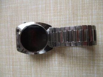 Retro hodinky Timex 550 SSQ