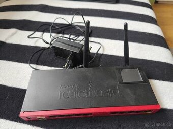 MikroTik RB2011UiAS-2HnD-IN