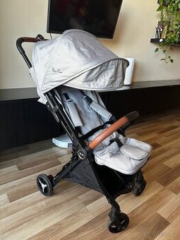 Silver Cross Click kočárek do letadla