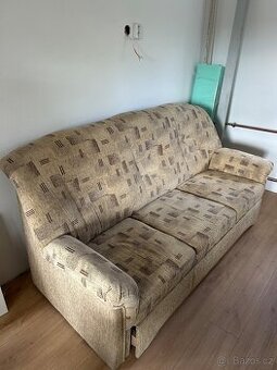 Gauč se dvěmi křesly