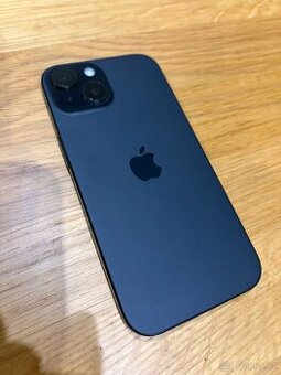 Prodám Apple iPhone 15 128gb black