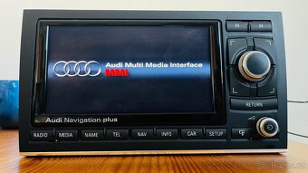 Audi Navigation Plus - RNS-E - A3, A4, TT, Exeo - LED verze