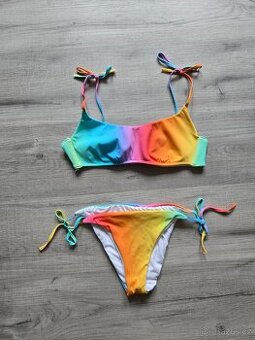 Duhové plavky zn. Calzedonia