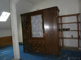Starý nábytek na chalupu