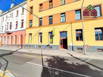 Obchodní prostor, plocha 65 m2, po rekonstrukci, rušná část 