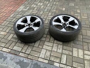 Kola BMW X6