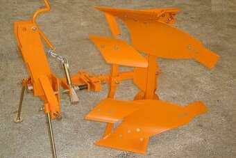 Pluh obracák, jednoradličný obracecí pluh za malotraktor