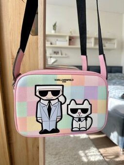 KOSTIČKOVÁ CROSSBODY KABELKA KARL LAGERFELD