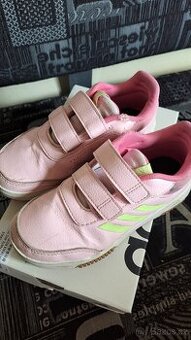 Tenisky Adidas 31 stélka 19,5 cm